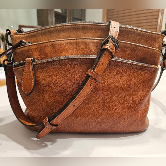 Heshe Handbags - Cogna Leather Purse